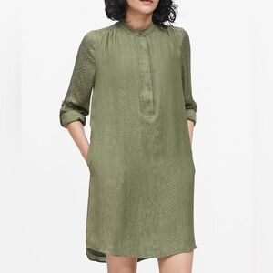 NWT Banana Republic Dress